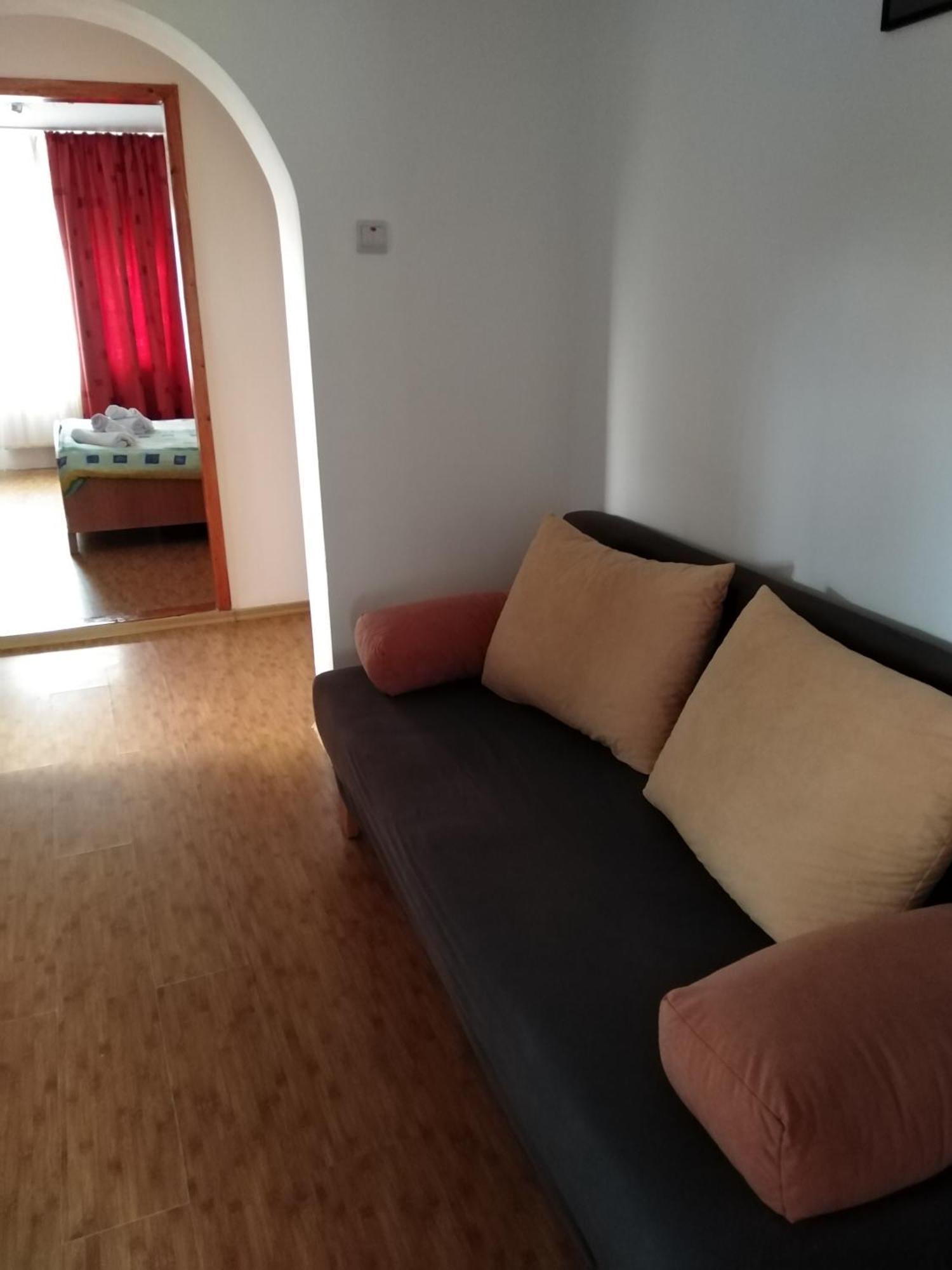 Apartament S&F Деж Екстер'єр фото